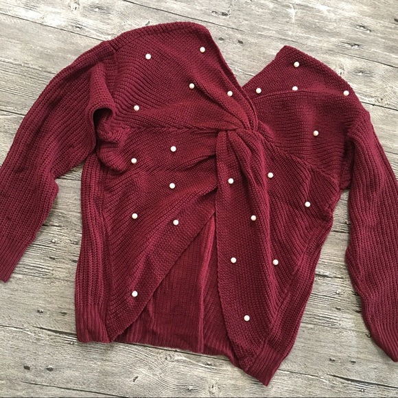 💕Super Cute Wine Pearl Twist Cross Sweater - Picture 5 of 6
